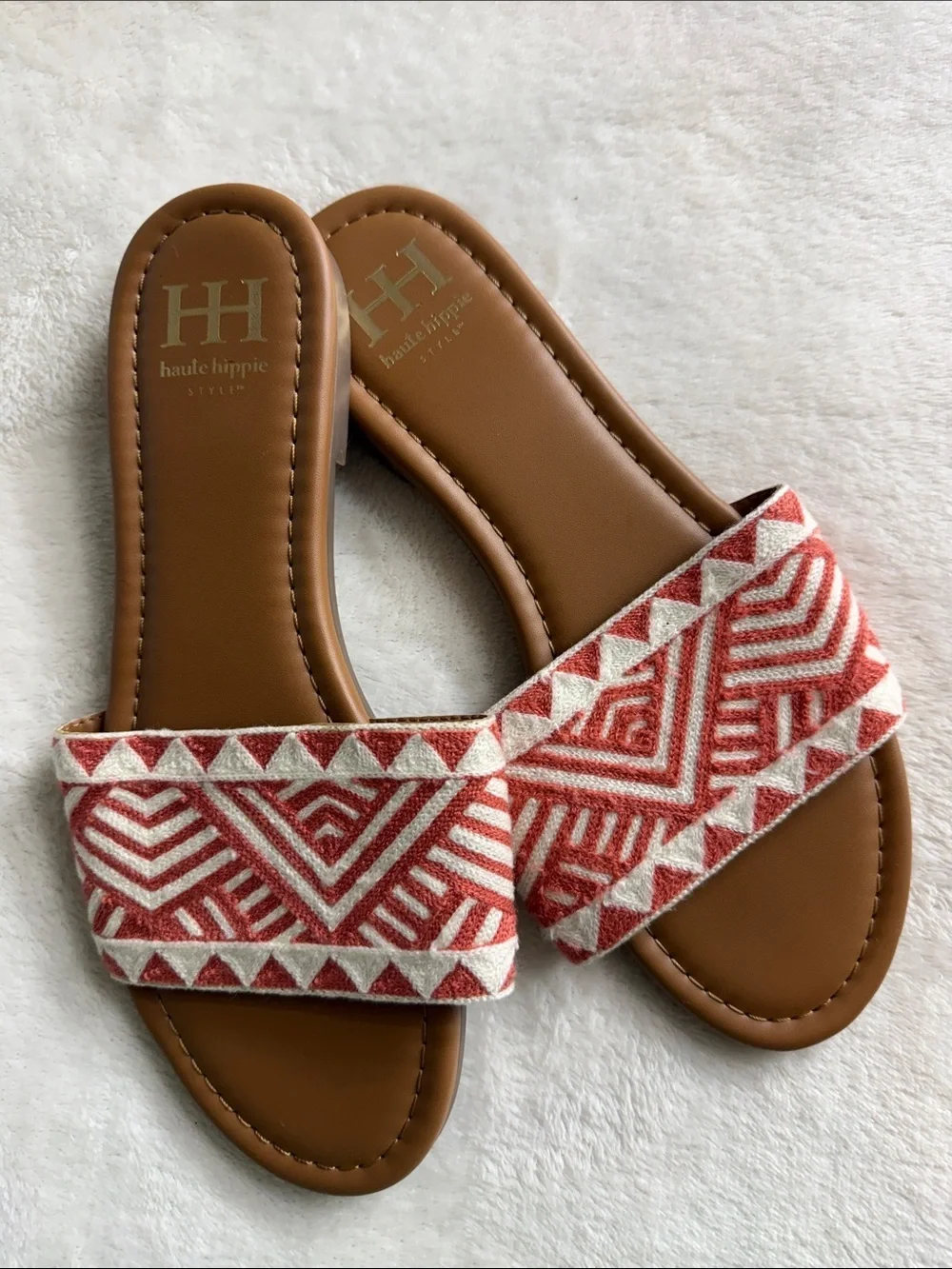 Haute Hippie Coral and Cream Embroidered Boho Slide Sandals Size 9